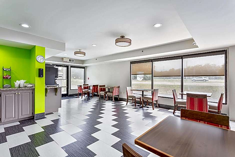 Quality Inn Edmund Pettus Bridge Area