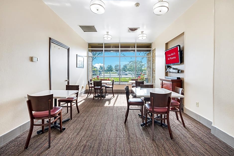 Red Roof Inn Columbus - Grove City