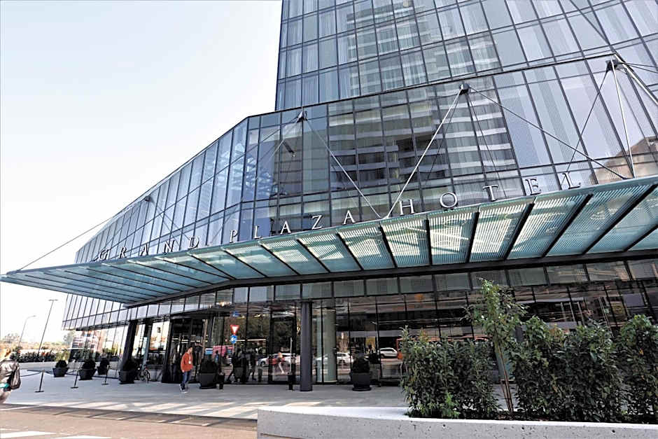 Grand Plaza Hotel & Congress Center