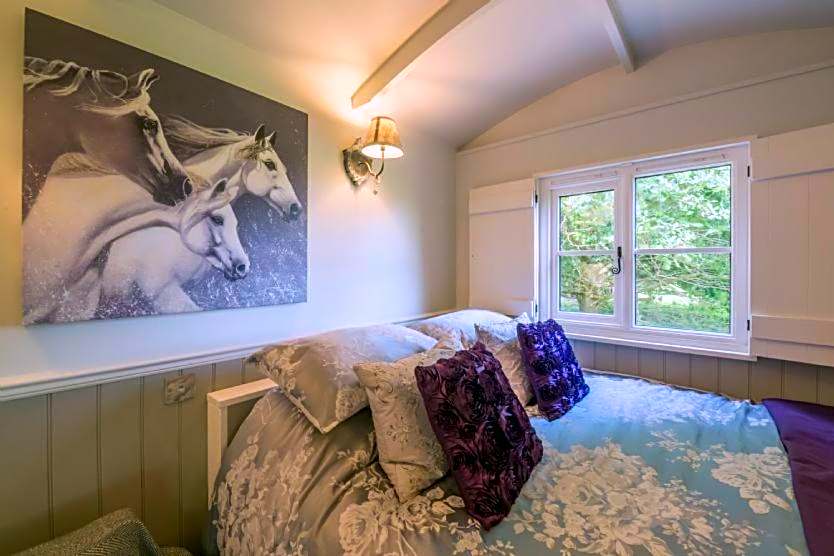 Thompson Hall Retreat