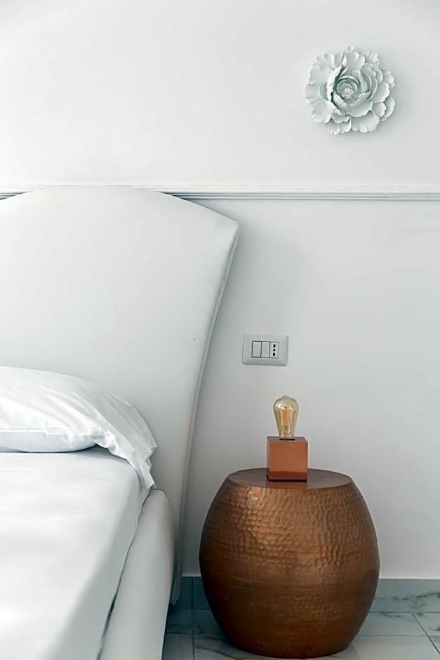 Golden Suites by Dimorra