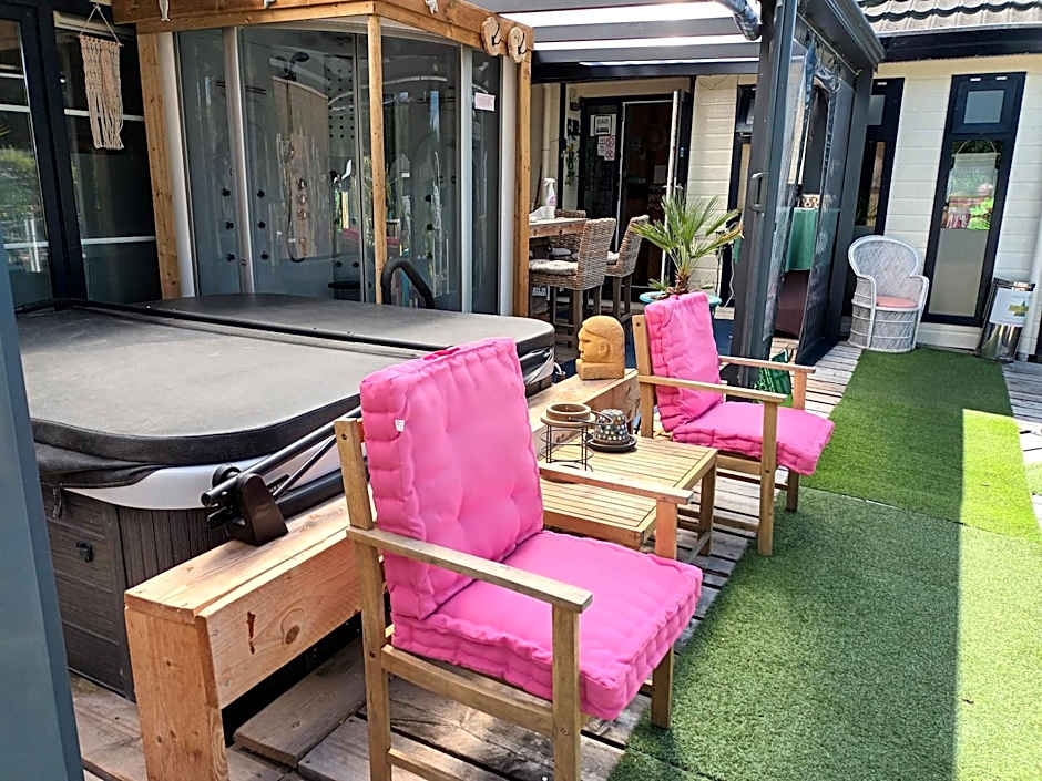 Naturistenlogement op FlevoNatuur