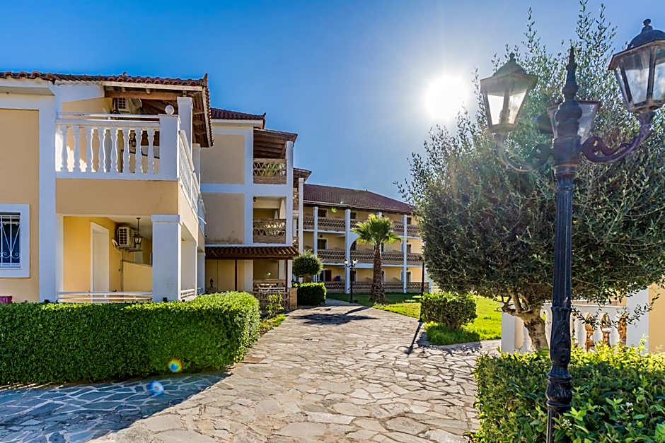 Elpida Hotel