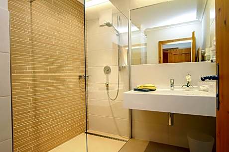 Superior Double Room with Sofa