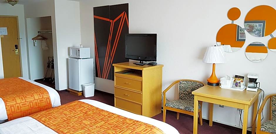 Howard Johnson by Wyndham Fort St. John