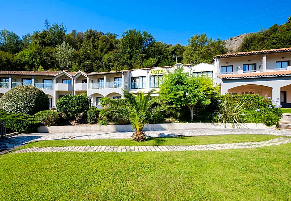 B&B Hôtel Villeneuve Loubet Village