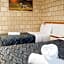 Jacaranda Country Motel