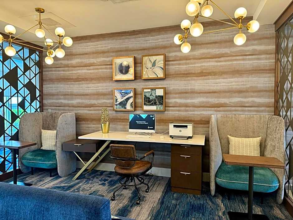 Crowne Plaza Fort Myers Gulf Coast By IHG