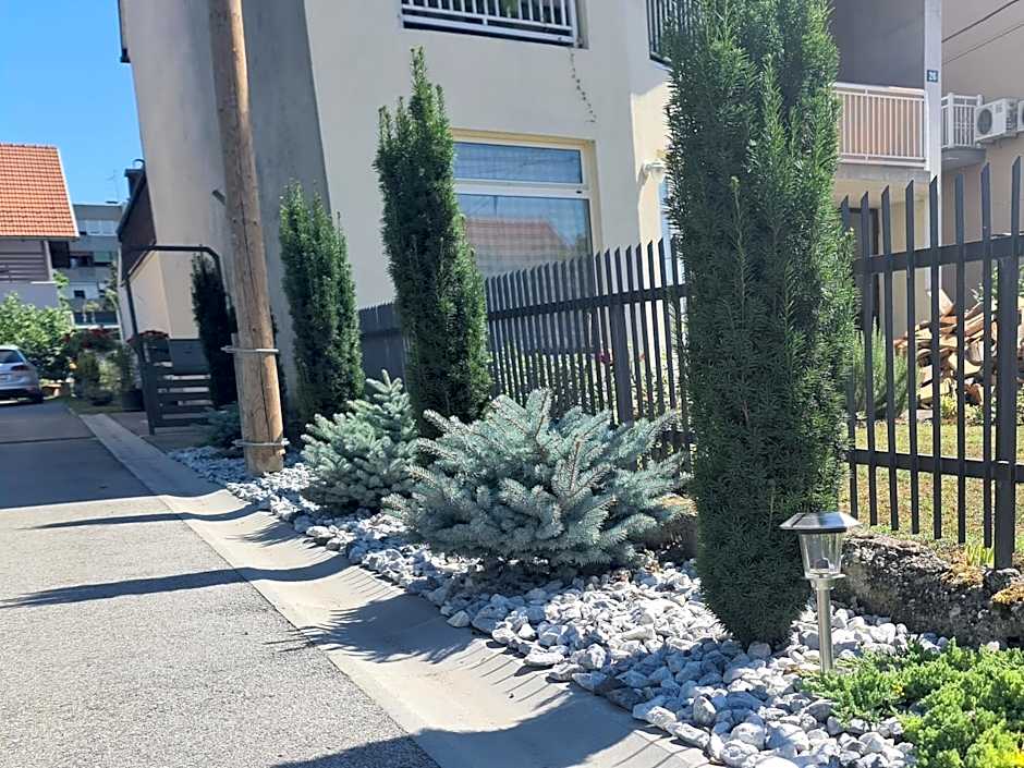 KE-TO Zagreb Airport Rooms