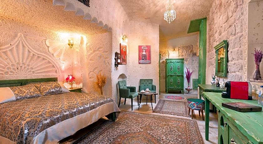 Acer Cave Hotel
