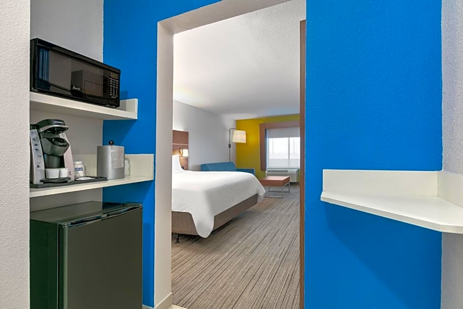 Holiday Inn Express - San Antonio East I-10 By IHG