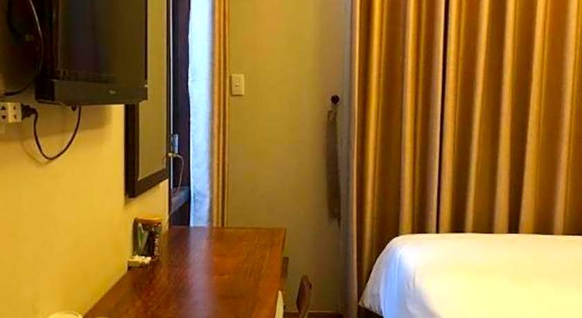 Dreams Hotel
