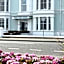 Four Oaks Hotel