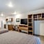 WoodSpring Suites Novi Farmington