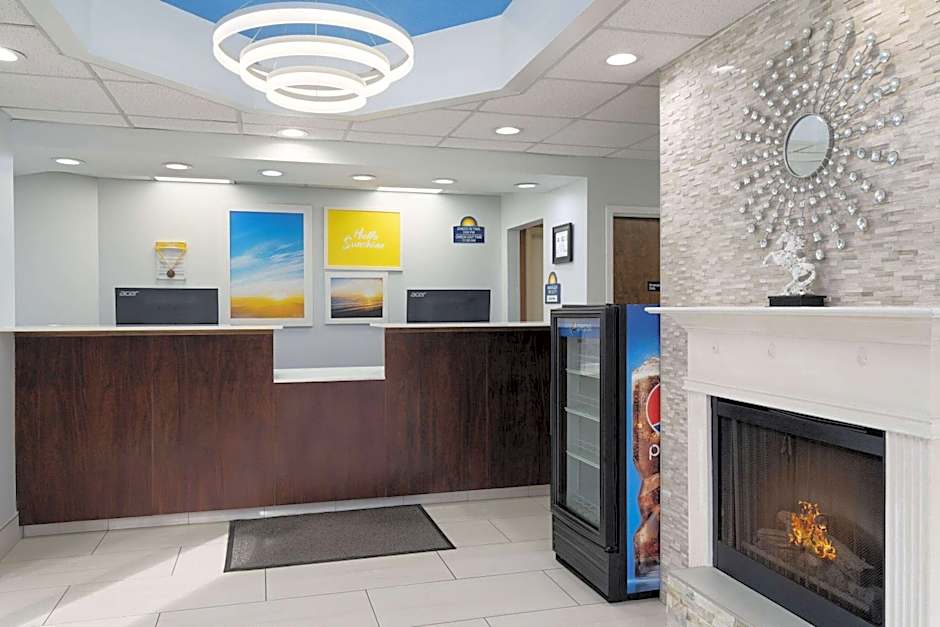 Days Inn by Wyndham Weldon Roanoke Rapids