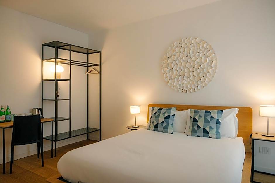 Stilla Rooms & Contemporary Cuisine