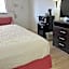 Days Inn by Wyndham Overland Park