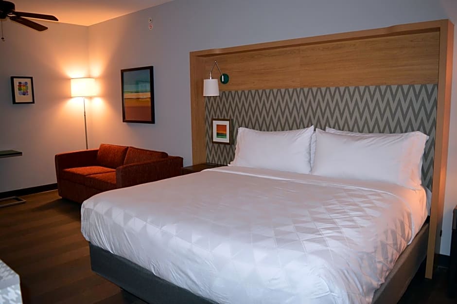 Holiday Inn Odessa By IHG