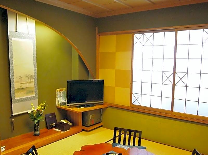 Chuo Hotel