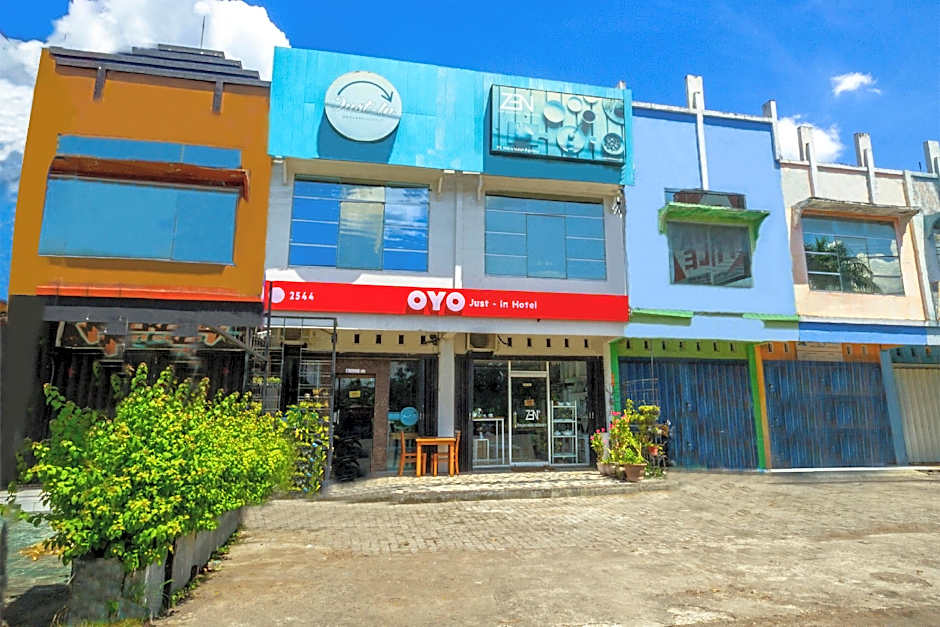 RedDoorz near RSUD Kota Mataram