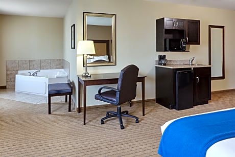 King Suite with Jetted Tub