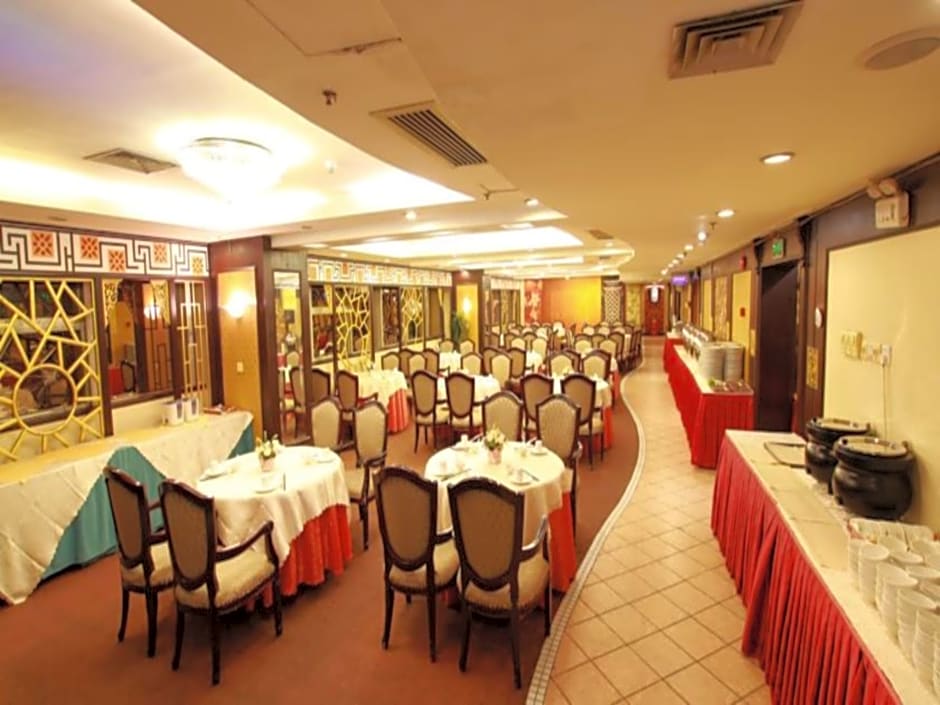Fortune Hotel