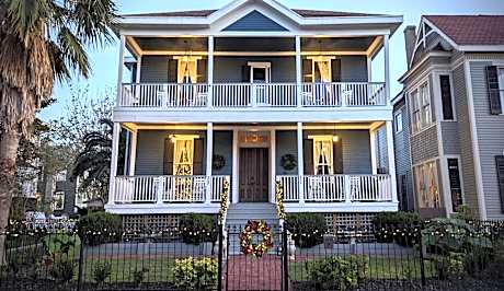 The 1890 Freeman House