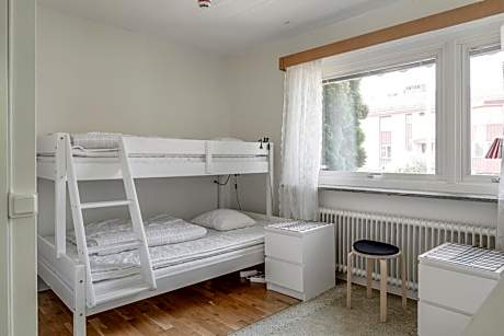 Quadruple Room with Shared Bathroom