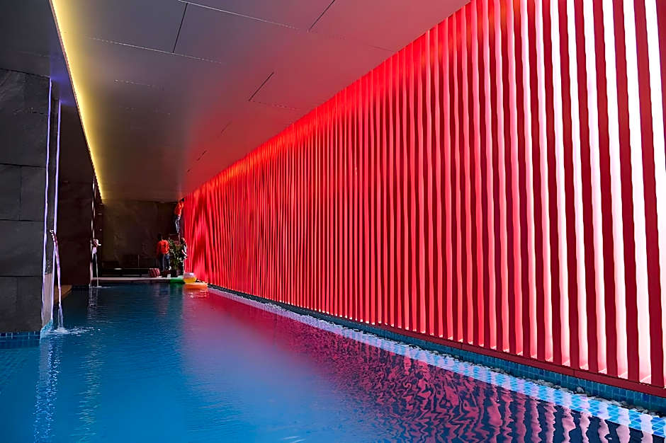 Red Hotel Cubao, Quezon City