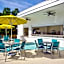 Fairfield Inn & Suites by Marriott Orlando Flamingo Crossing/Western Entrance