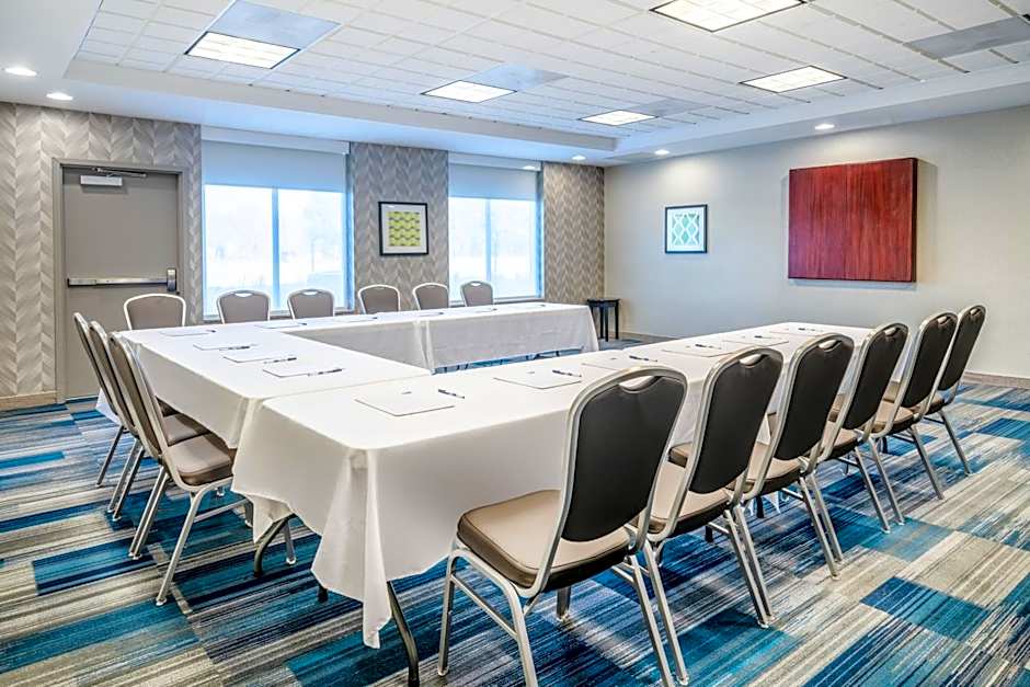 Holiday Inn Express Hotel & Suites Tappahannock By IHG