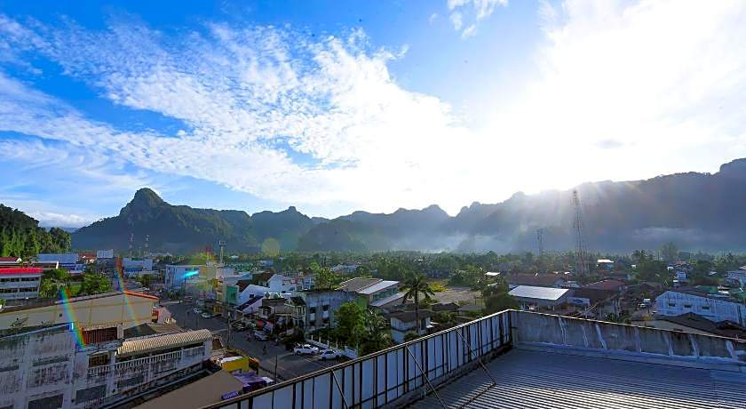 Pranee Home Phang-nga