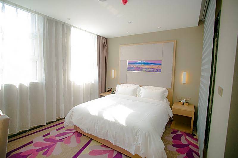 Lavande Hotel Changchun Jingyue University City