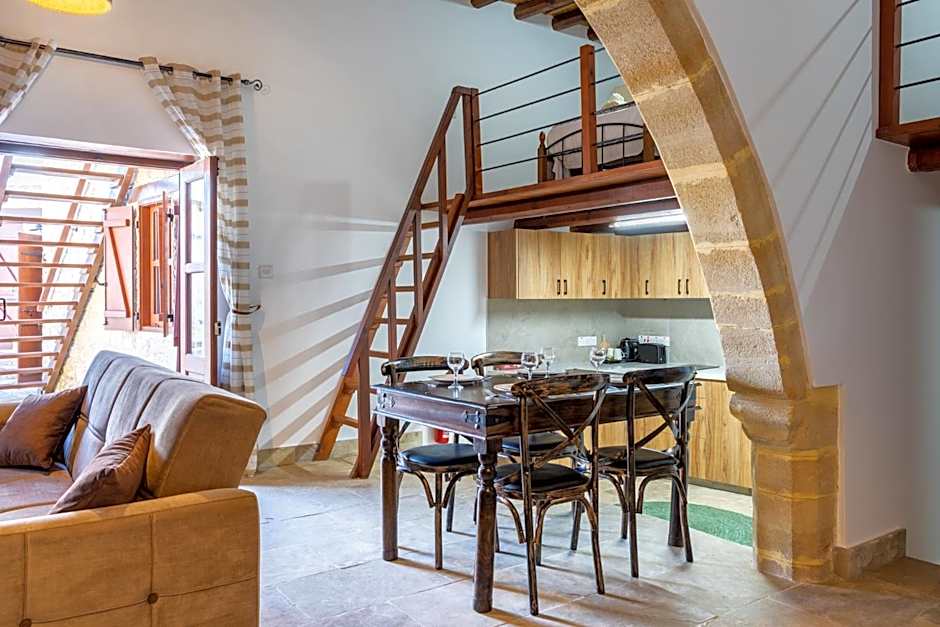 Stone Court Boutique Studios