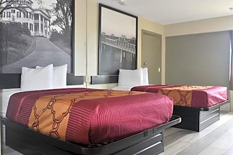 Queen Room with Two Queen Beds and Interior View - Non-Smoking