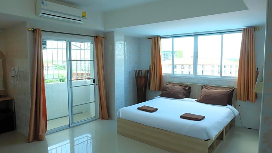 D5 Hotel สาขา หนองตำลึง