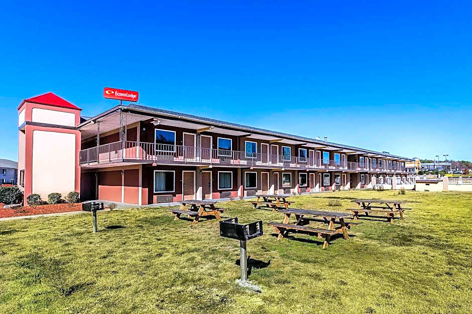 Photo 1 of 31 of Econo Lodge Lavonia