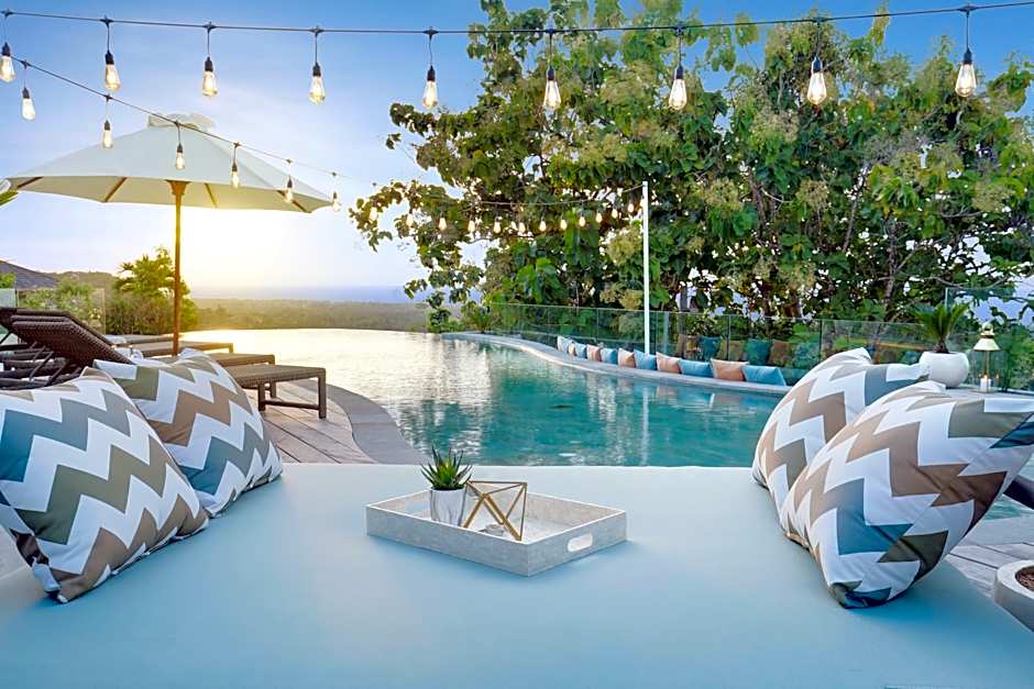 Hidden Hills Villas