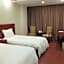 GreenTree Inn Jiangsu Wuxi Jiangyin North Huancheng Road Walking Street Express Hotel