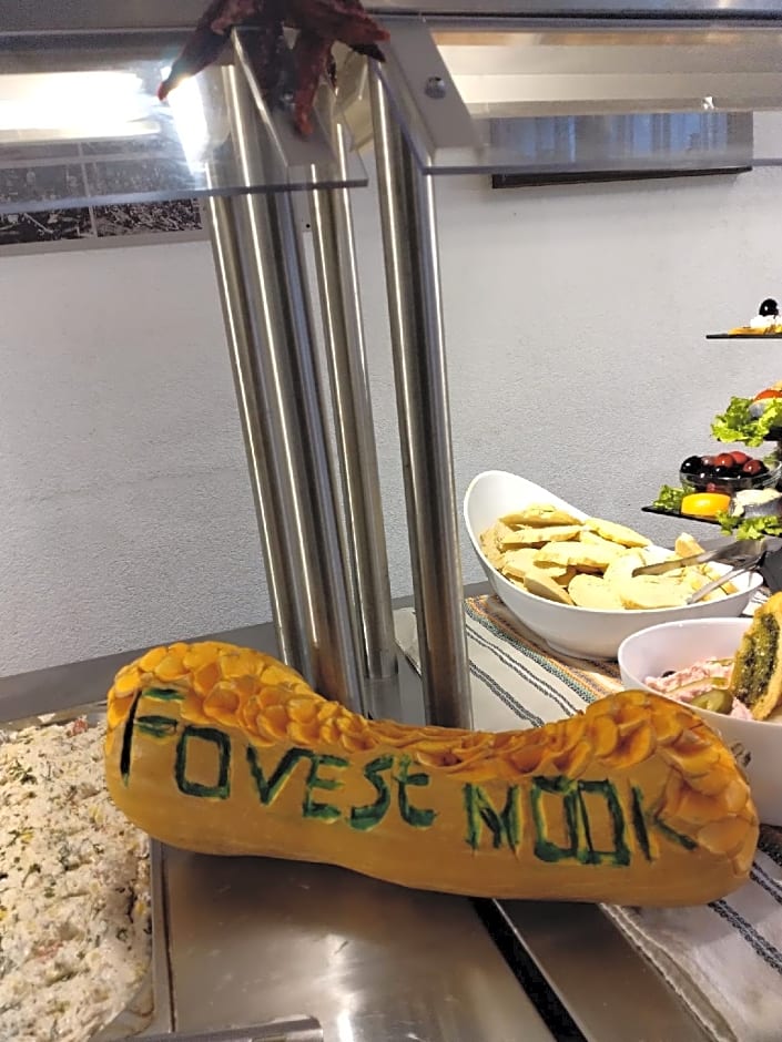 Forest Nook Aparthotel