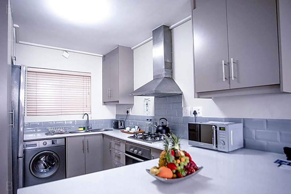 Lagoon Beach Hotel Apartments