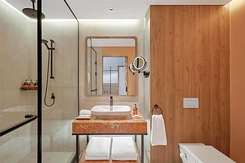 Hyatt Centric Cairo West