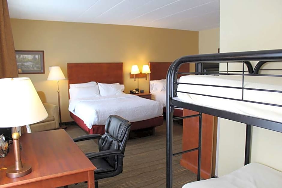 Hampton Inn & Suites Bemidji