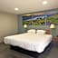 Days Inn by Wyndham Medford