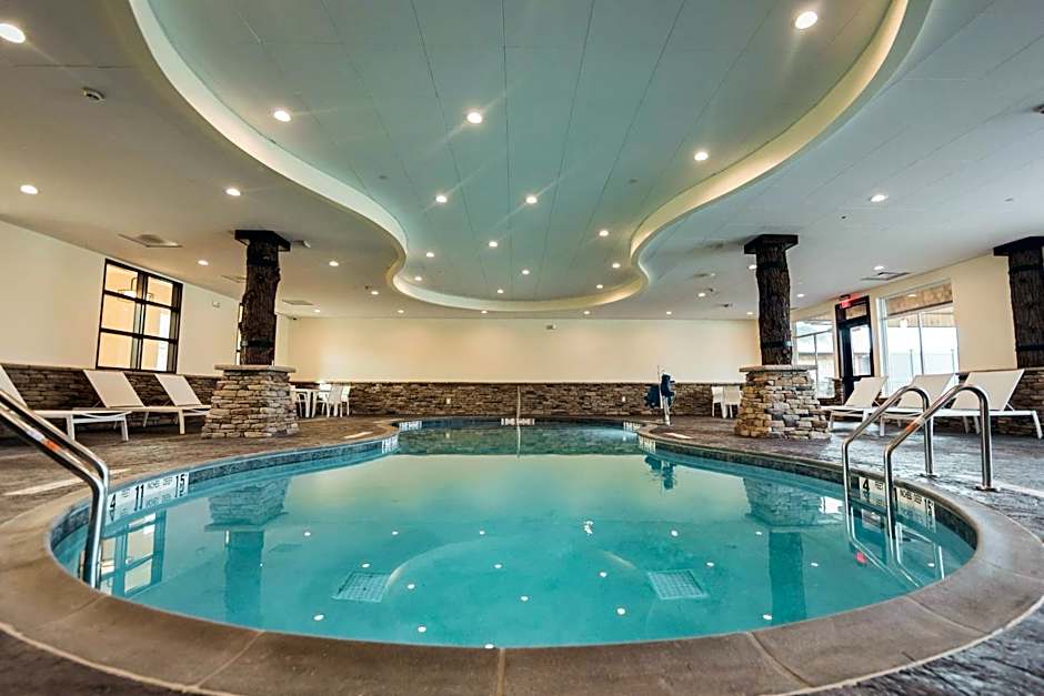 Tailwater Lodge Altmar Tapestry Collection by Hilton