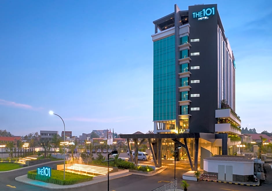 THE 1O1 Jakarta Airport CBC