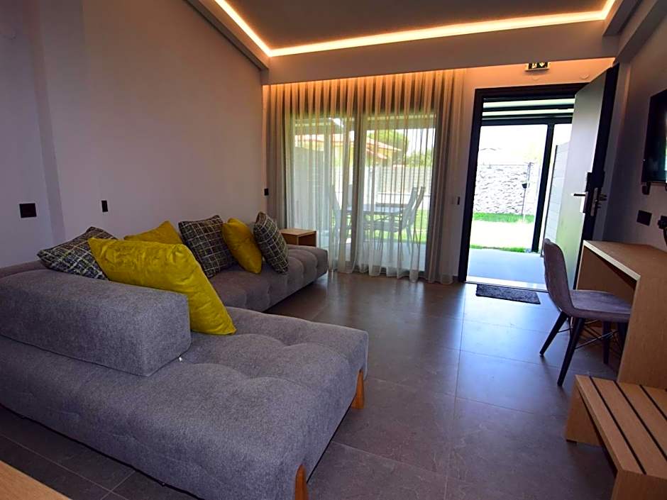 Aloe The Green Suites - Nikiti Halkidiki
