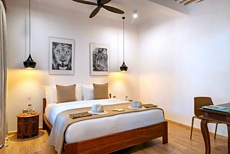 Standard Family Room