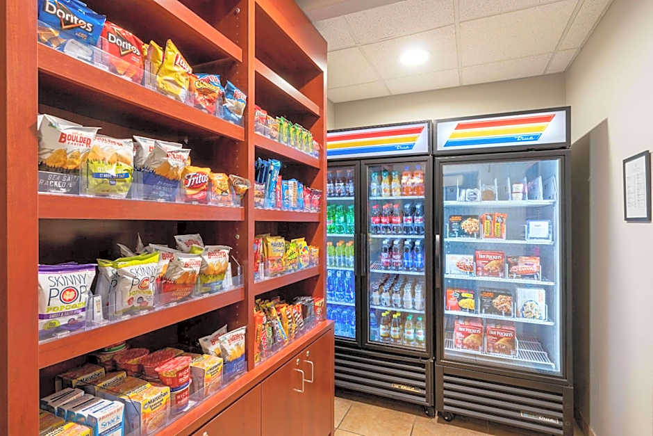 La Quinta Inn & Suites by Wyndham Rifle