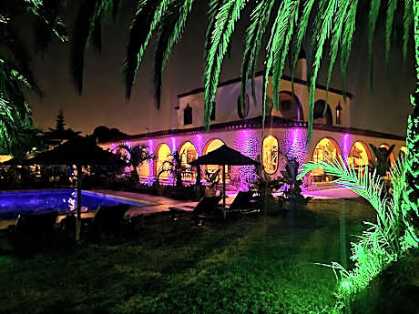 Villa Paraiso - Naturism Optional Adults Only